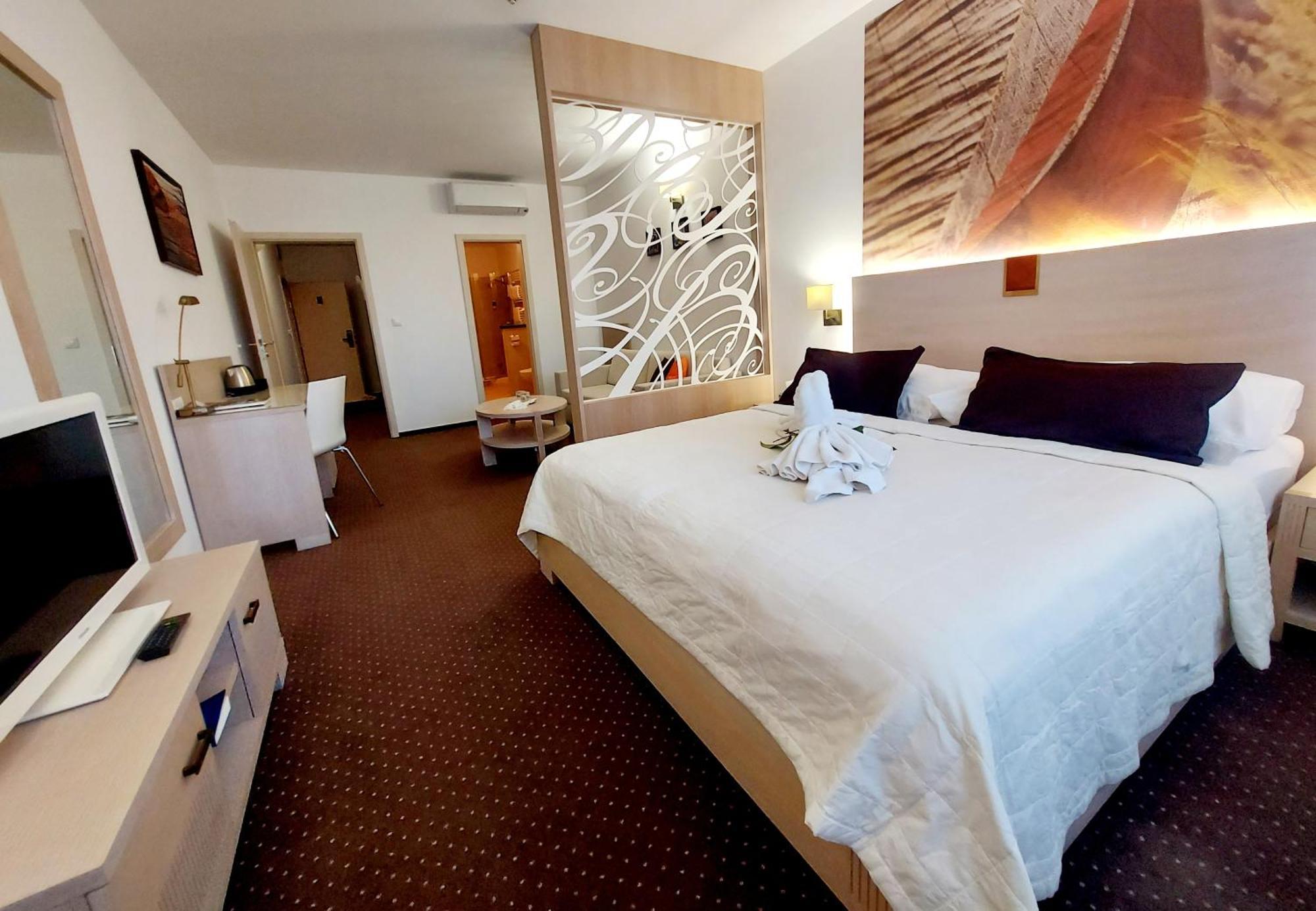 Hotel Slameny Dom & Spa Mala Ida Экстерьер фото