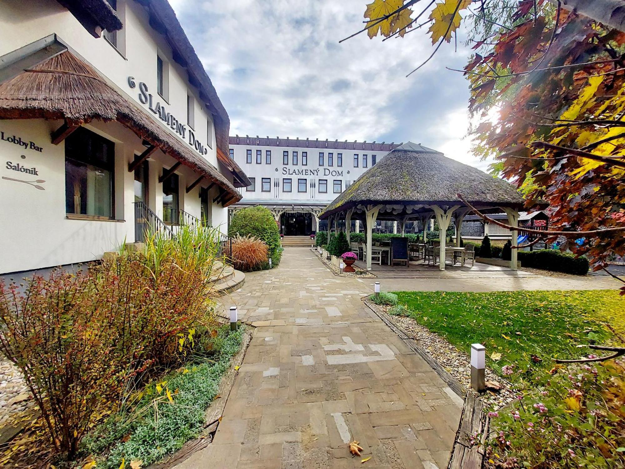 Hotel Slameny Dom & Spa Mala Ida Экстерьер фото