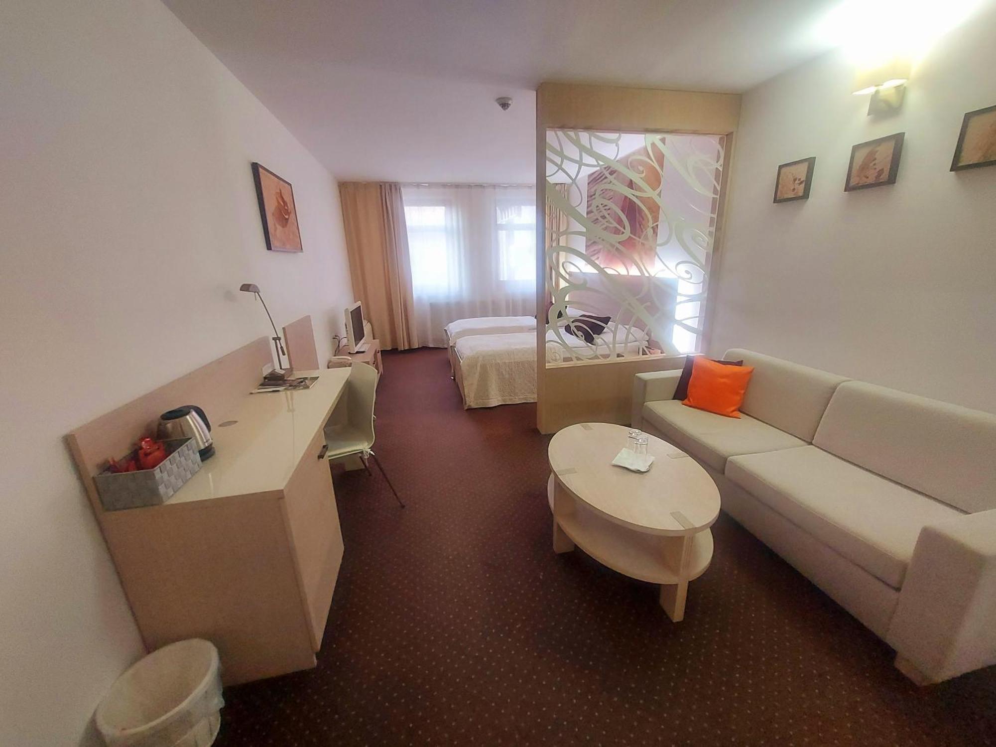 Hotel Slameny Dom & Spa Mala Ida Экстерьер фото
