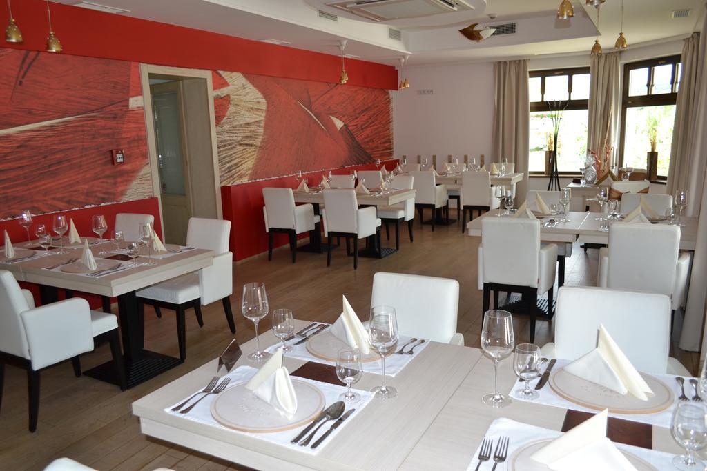 Hotel Slameny Dom & Spa Mala Ida Экстерьер фото